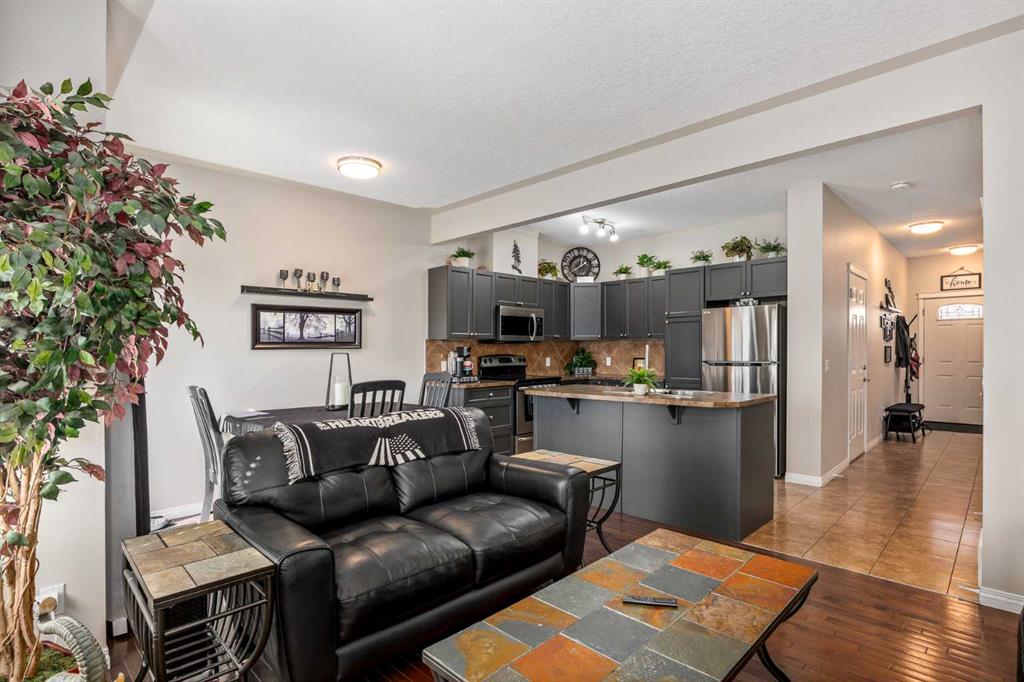 Additional image 6 of 604-620 Luxstone Landing SW, Airdrie, AB, T4B 0B6
