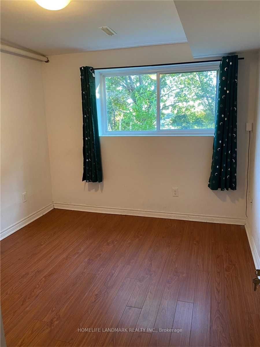 Additional image 3 of Lower-120 Micmac Crescent, Toronto, ON, M2H 2K2