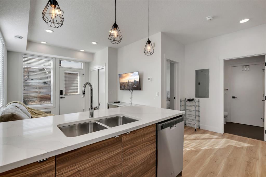 Additional image 4 of 272 Seton Passage SE, Calgary, AB, T3M 3A7