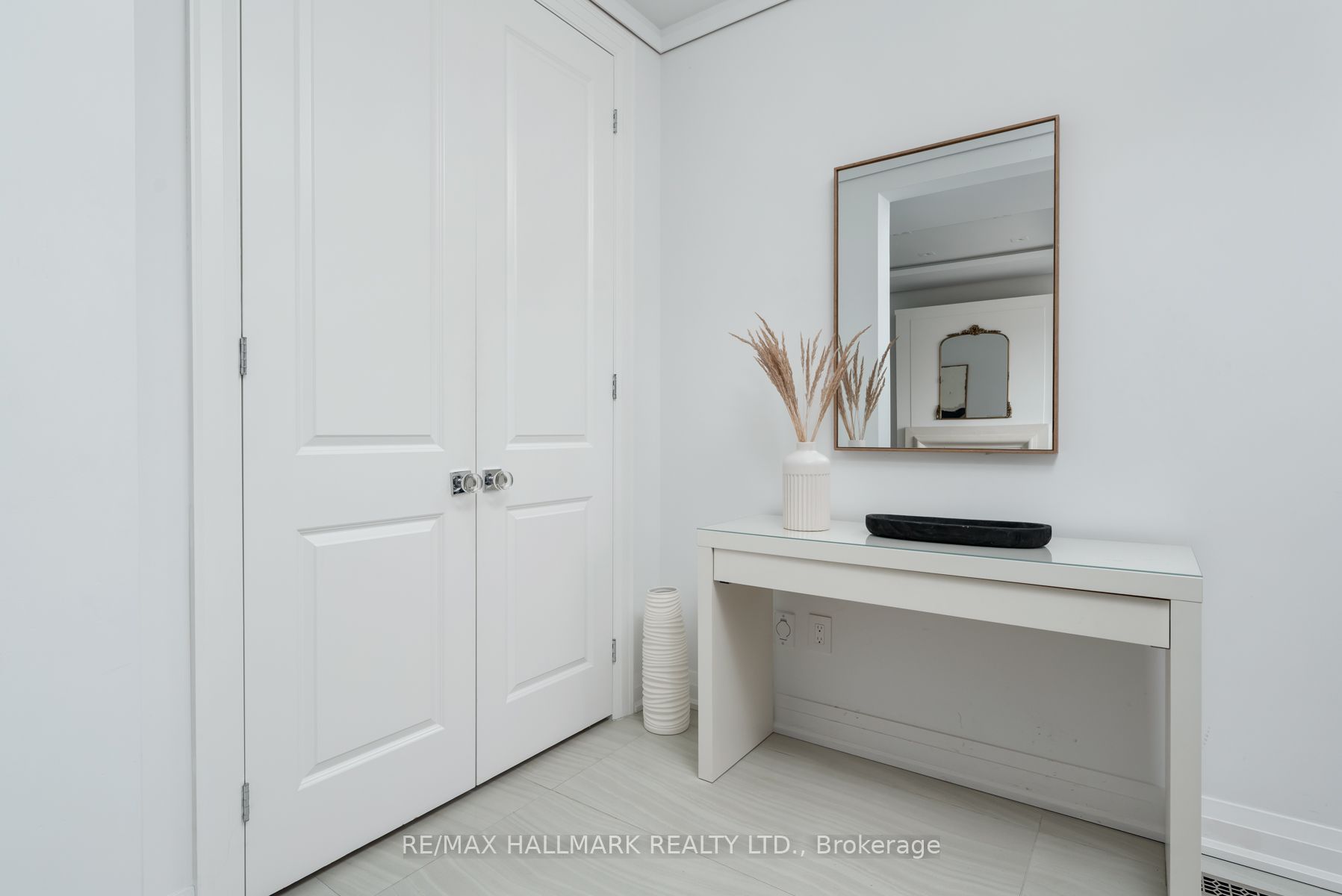 3 Judith Drive, Toronto, ON, M4J 2R8 photo 5