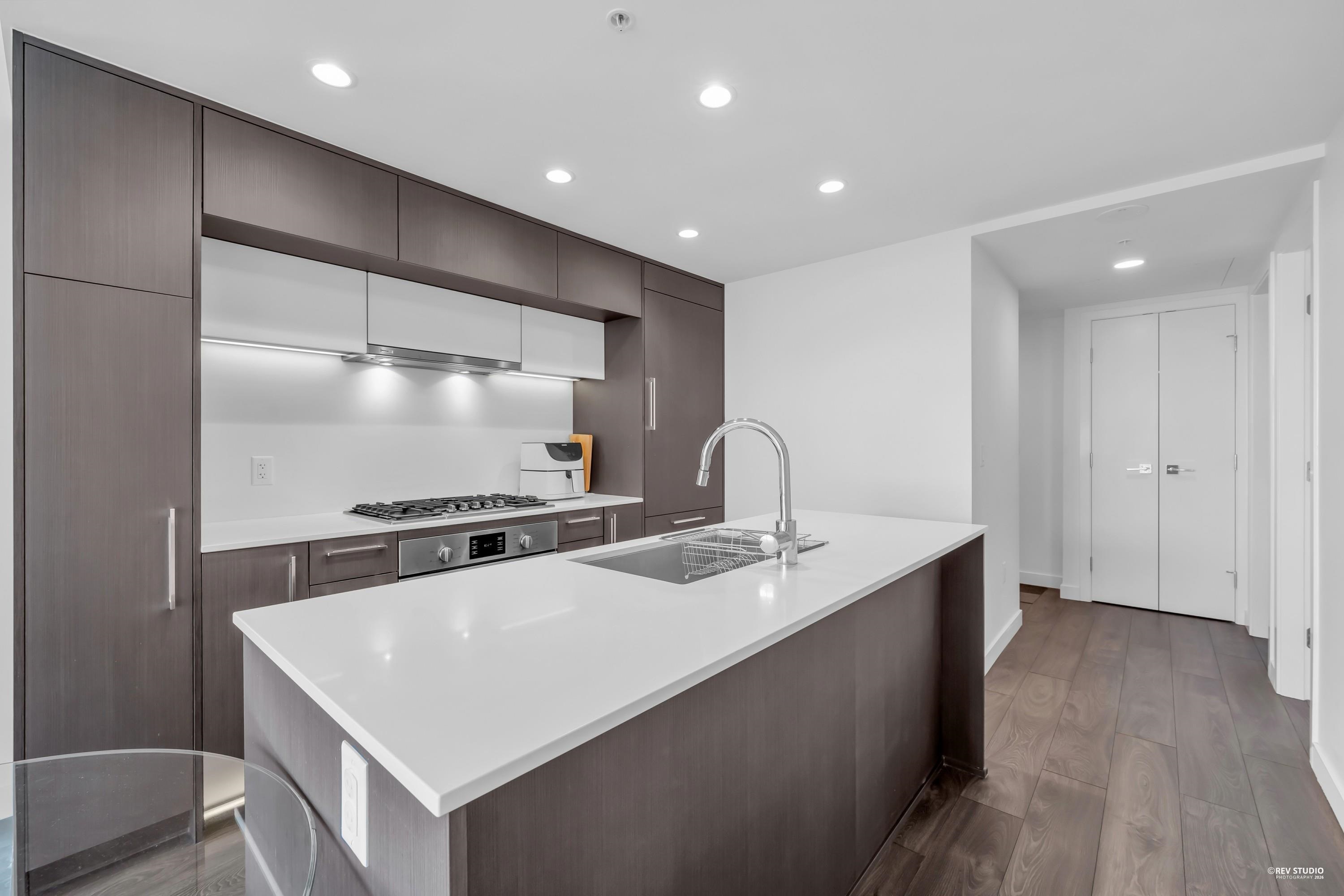 Additional image 4 of 901-5580 No. 3 Road, Richmond, BC, V6X 0R8