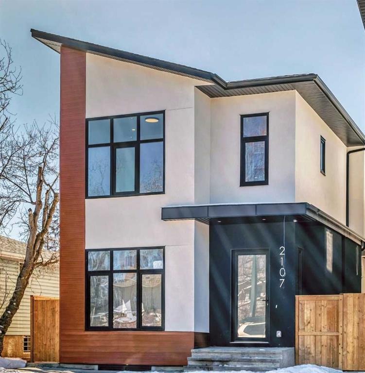 2107 Victoria Crescent NW, Calgary, AB, T2M 4E3