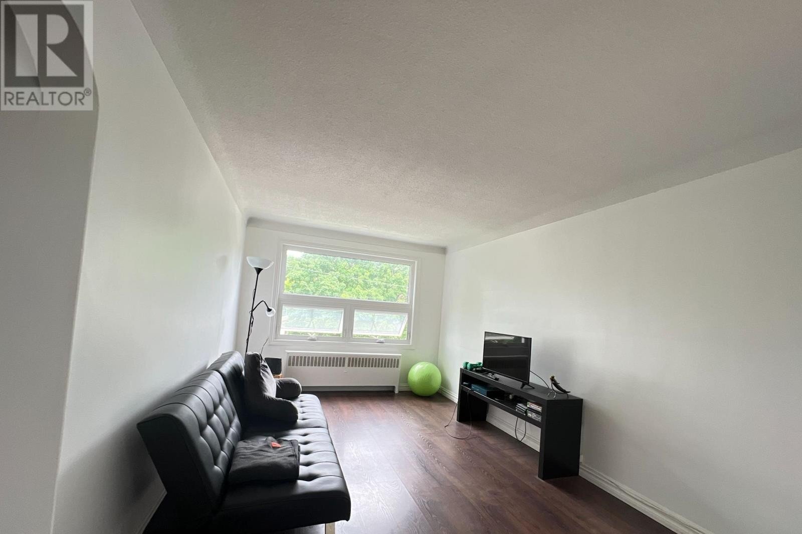 Additional image 8 of 3-72 Jolliet Avenue, Ottawa, ON, K1L5H2