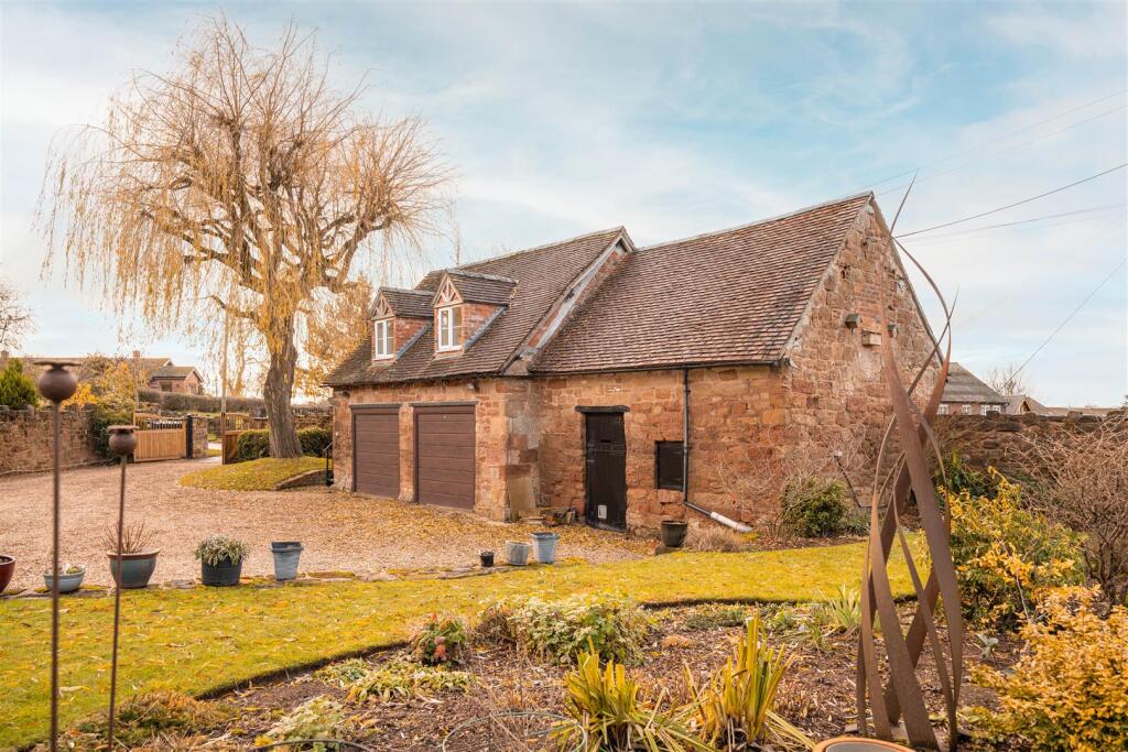 Additional image 44 of Botts Green, Over Whitacre - Grade II Listed