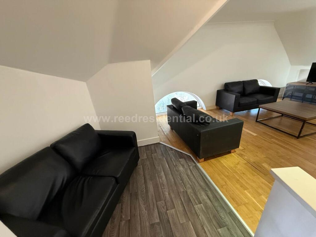 Additional image 3 of Flat 7 Exeter House - 7 bed, Selly Oak, West Midlands, B29