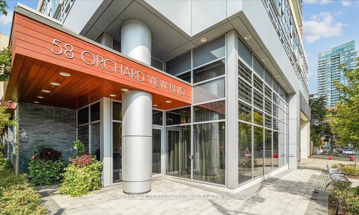 411-58 Orchard View Boulevard, Toronto, ON, M4R 0A2