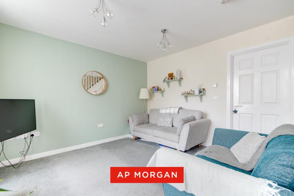 Cofton Park Close, Rednal, Birmingham, West Midlands, B45 photo 2