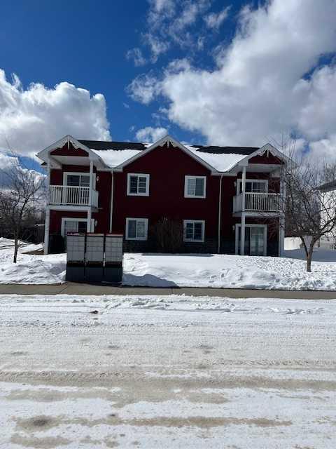 14 Poplar Drive, Whitecourt, AB, T7S 1N0