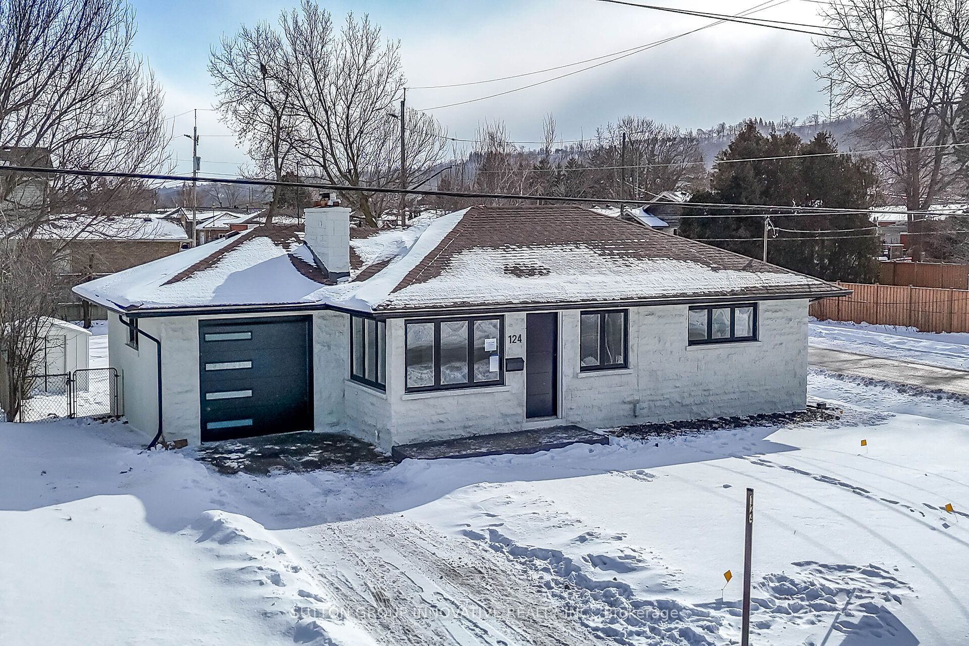 124 Corman Avenue, Hamilton, ON, L8G 3W4