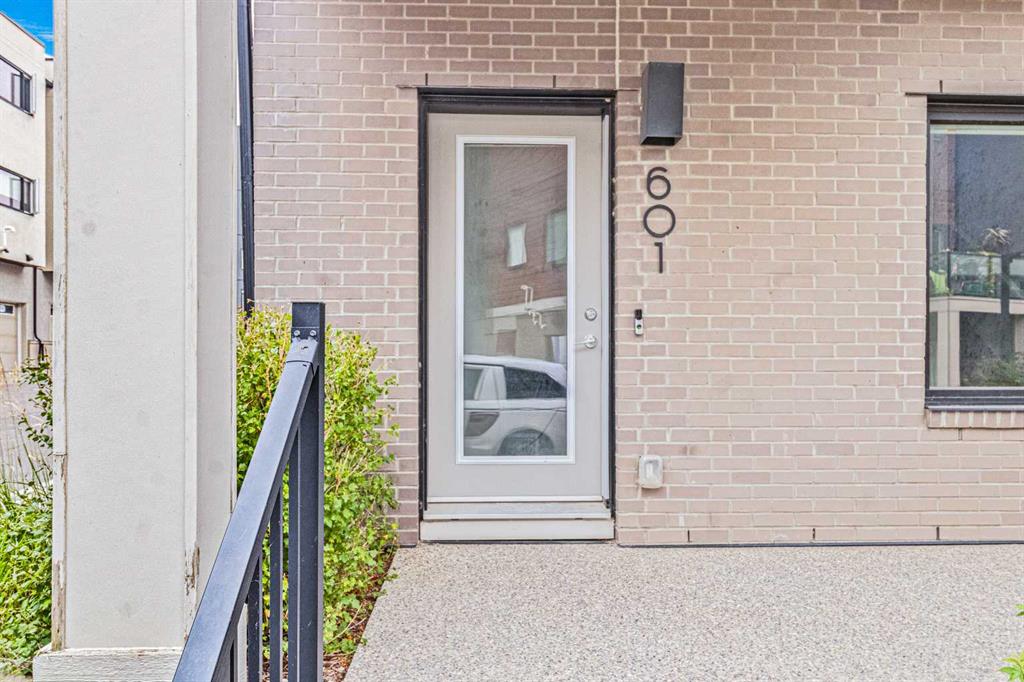 Additional image 4 of 601-218 Sherwood Square NW, Calgary, AB, T3R 0Y2