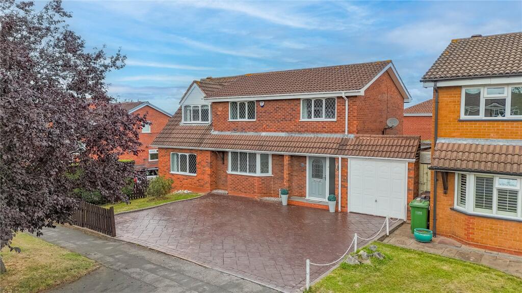 Park Hall Crescent, Castle Bromwich, B36