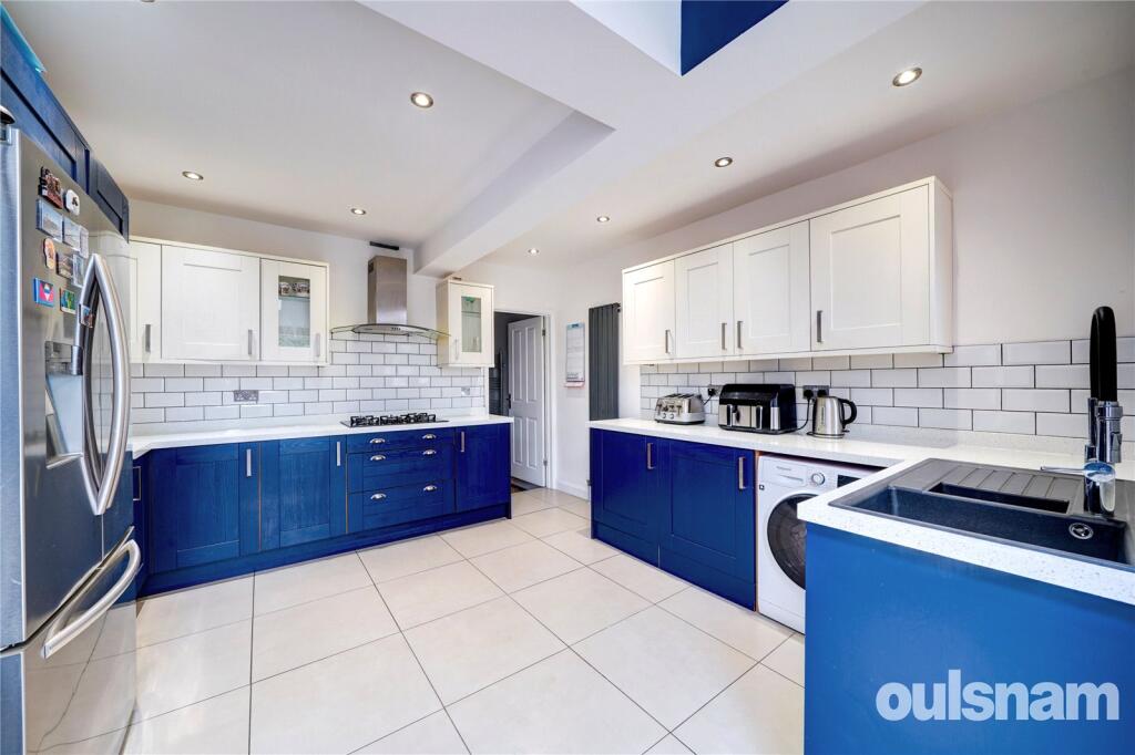 Additional image 3 of Middle Drive, Cofton Hackett, Birmingham, Worcestershire, B45