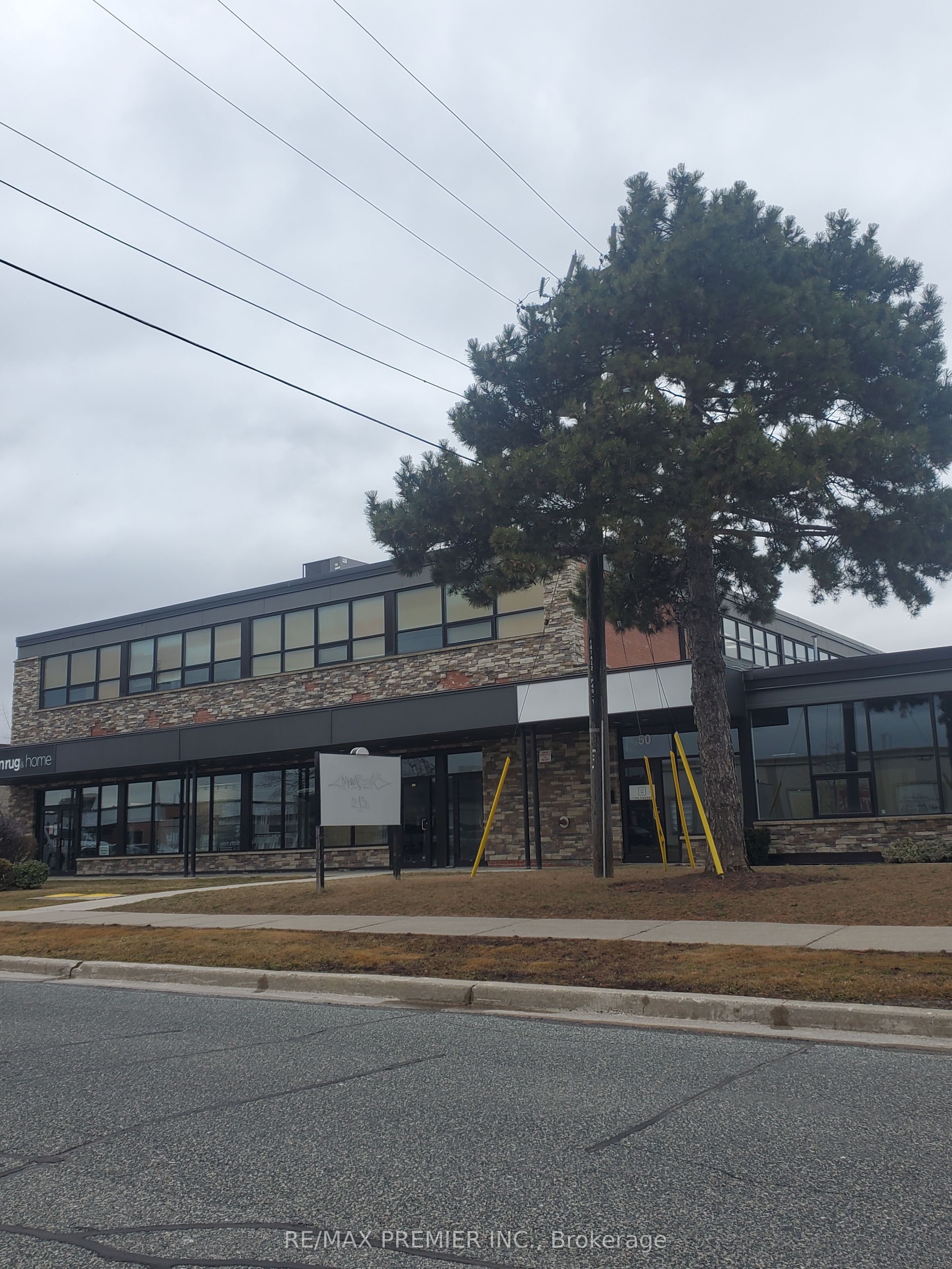 Additional image 2 of 2-54 Samor Road, Toronto, ON, M6A 1J6