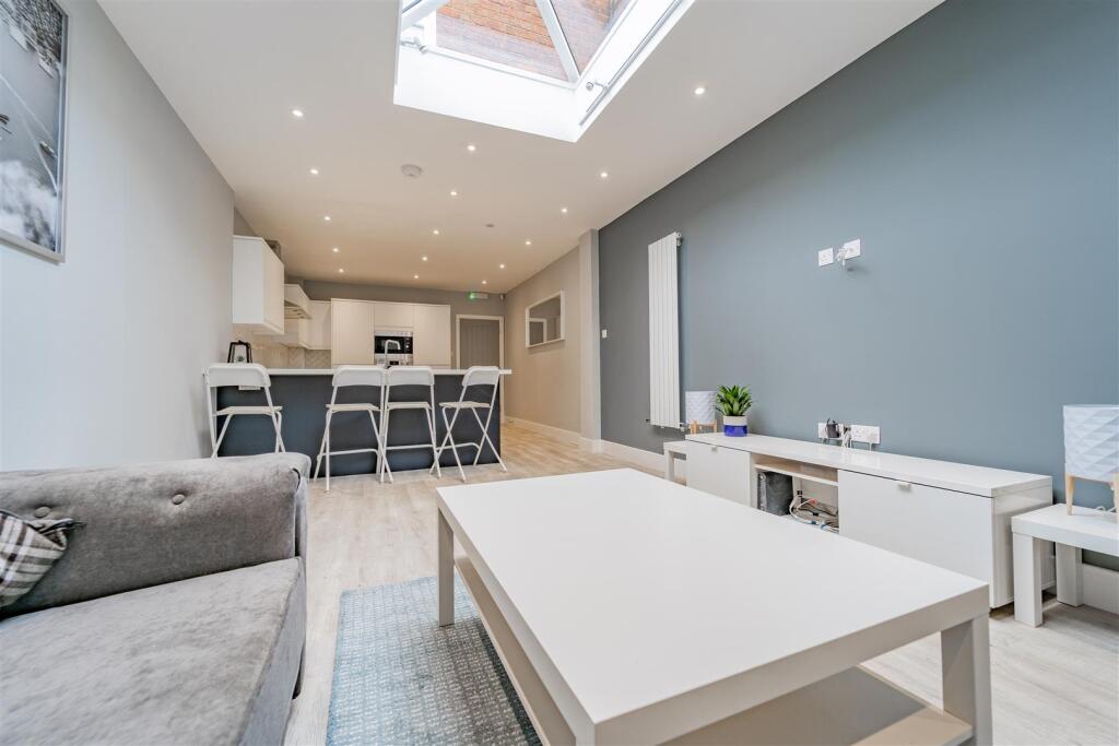 Heeley Road, Birmingham, West Midlands, B29 photo 4