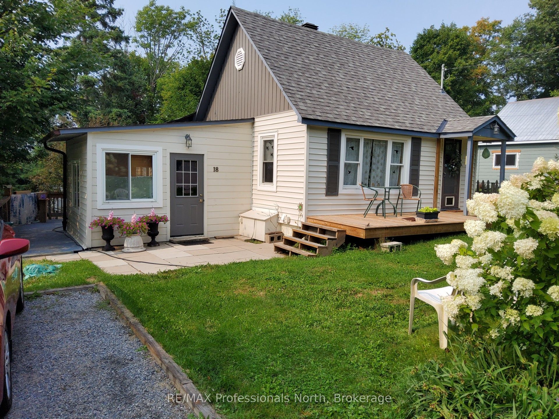 18 George Street, Huntsville, ON, P1H 1T9