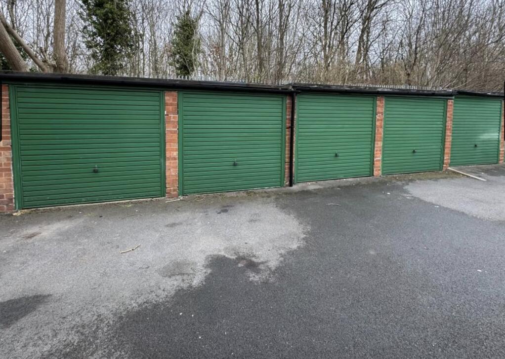 Garages Beasley Grove, Birmingham