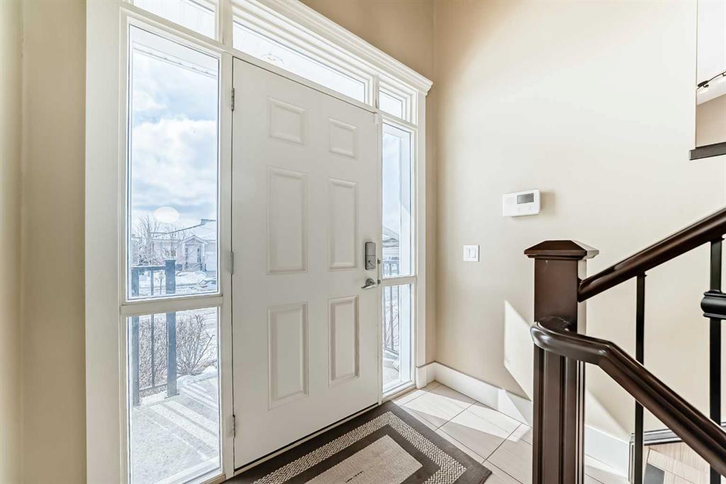 Additional image 4 of 520 Rocky Vista Gardens NW, Calgary, AB, T3G 0B7