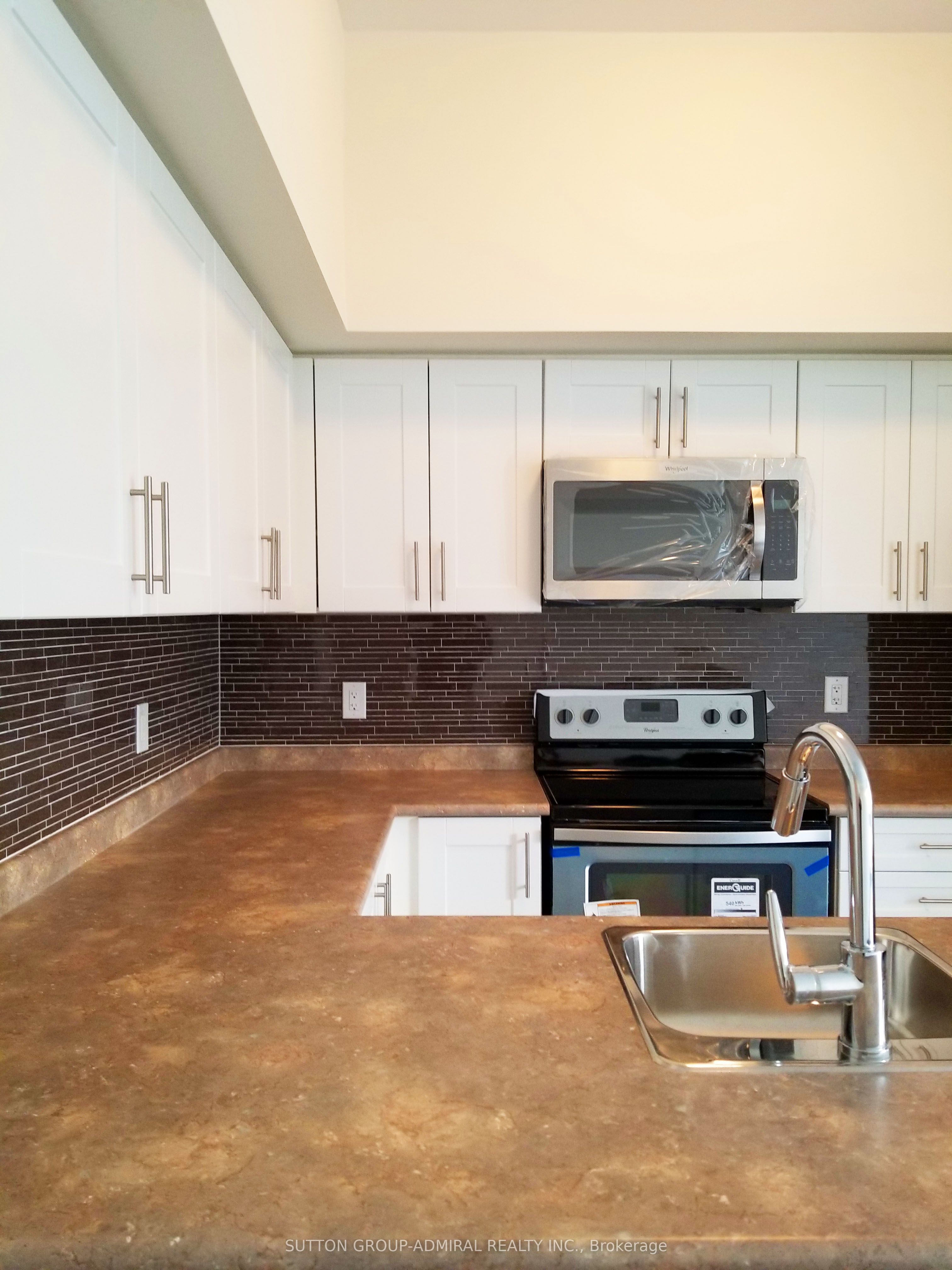 501-30 Dunsheath Way, Markham, ON, L6B 0A1 photo 3
