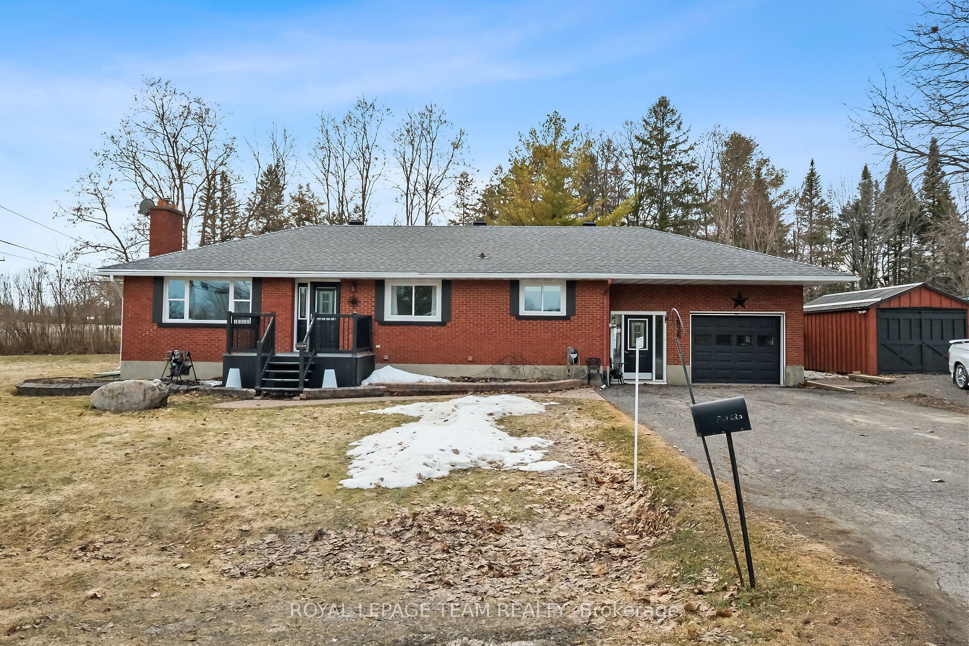2626 Brentwood Avenue, Ottawa, ON, K0A 2P0