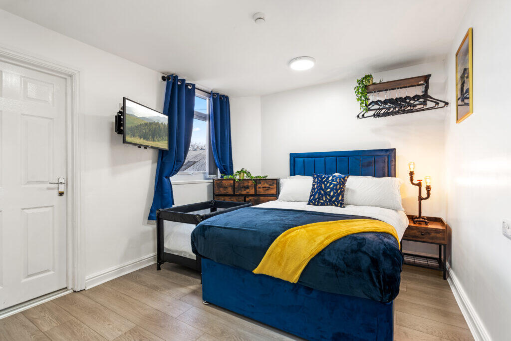 Pershore Road, Stirchley, Birmingham, B30 2YT