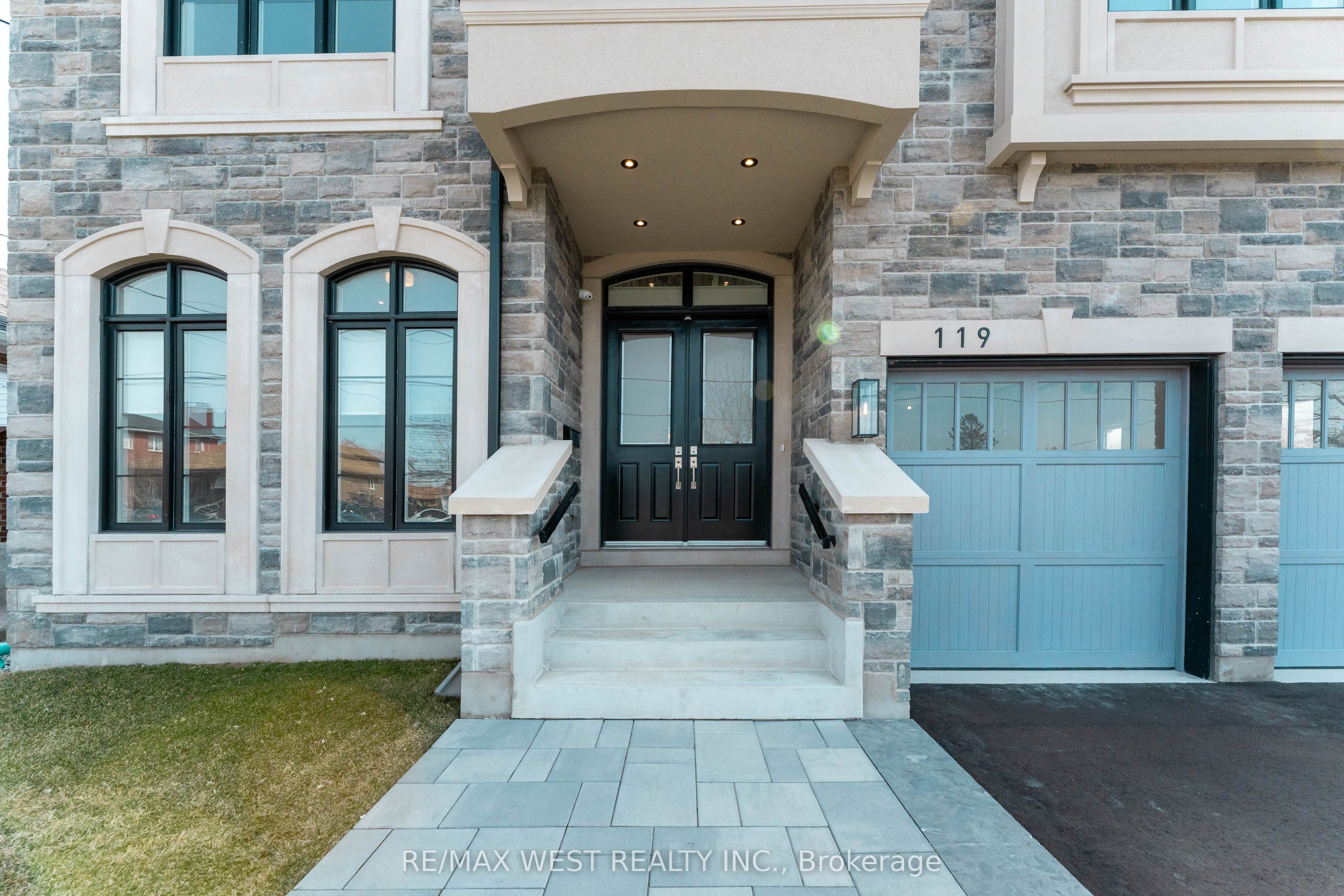 Additional image 3 of 119 Jay Street, Toronto, ON, M6L 2M3