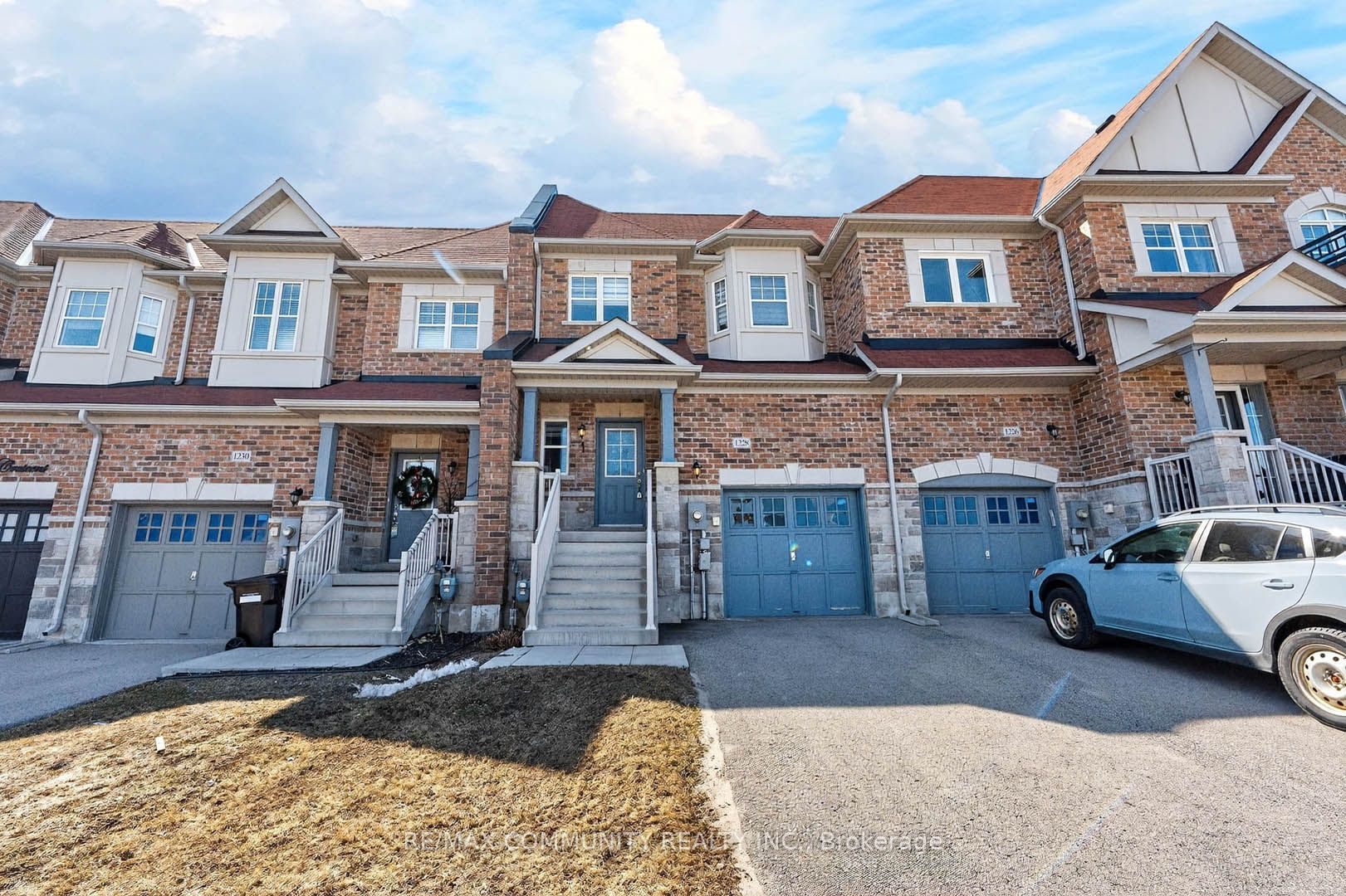 1228 Peelar Crescent, Innisfil, ON, L0L 1W0