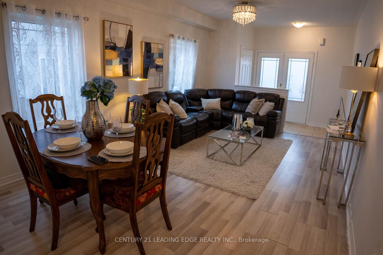 27 Mantz Crescent, Whitby, ON, L1R 0L3 photo 5