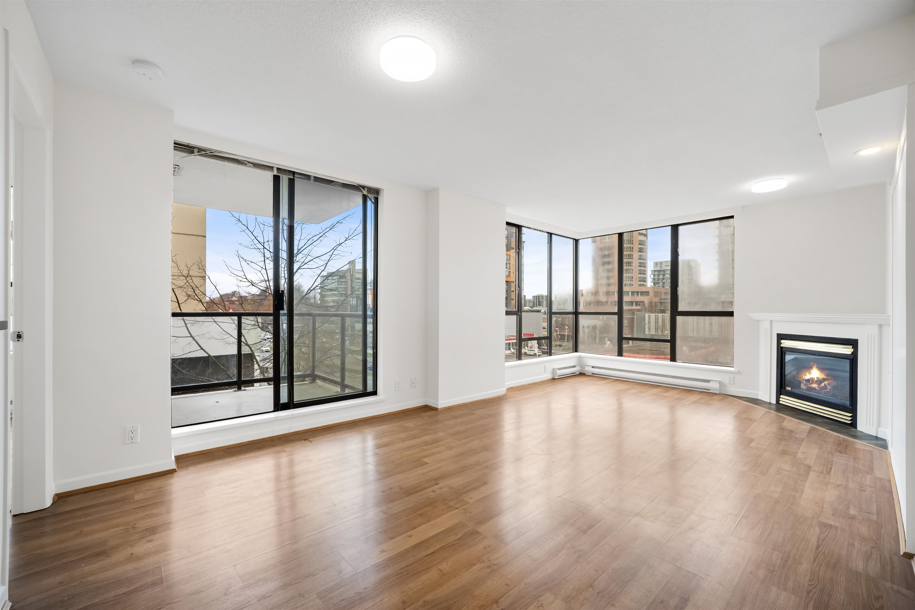 Additional image 3 of 602-8180 Granville Avenue, Richmond, BC, V6Y 4G1