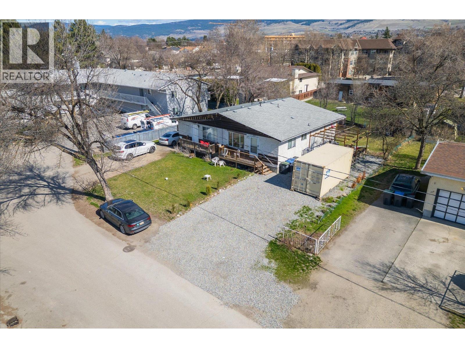 Additional image 6 of 145-147 Woods Road, Kelowna, BC, V1X4G4