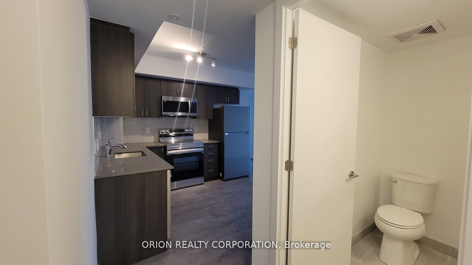 Additional image 6 of 410-556 Marlee Avenue, Toronto, ON, M6B 0B1