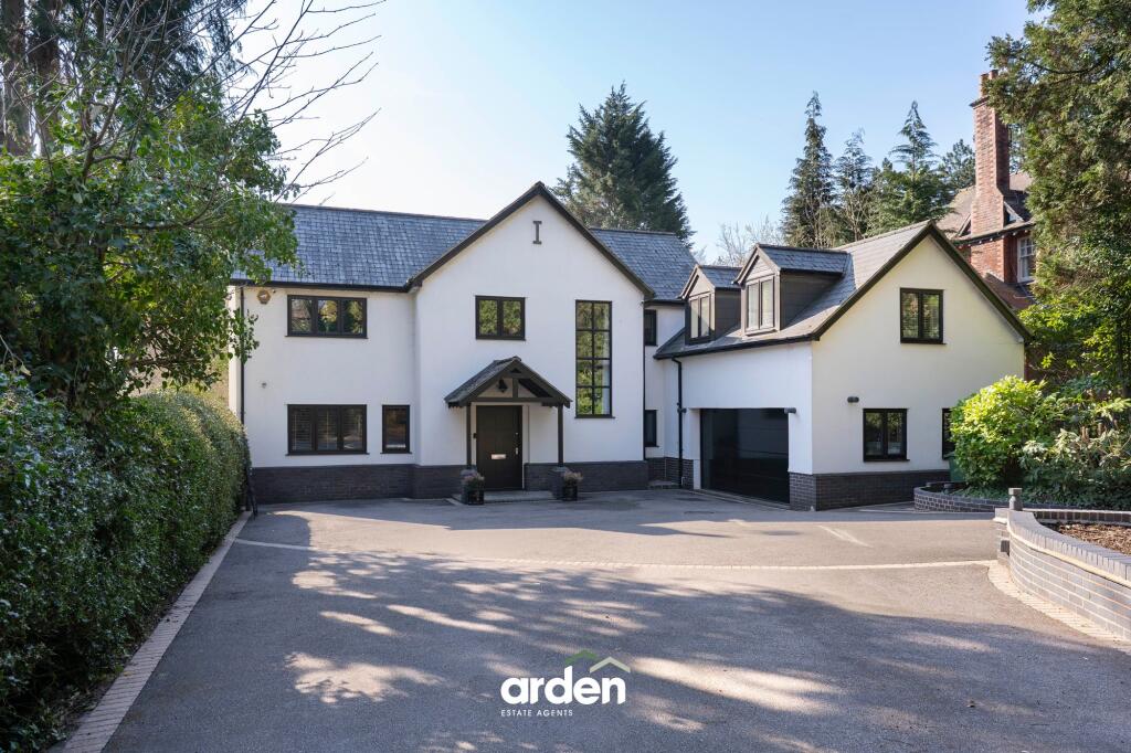 Fiery Hill Road, Barnt Green, B45