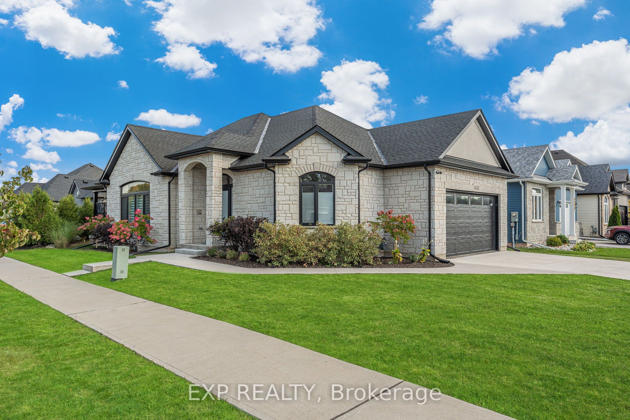 Additional image 2 of 4242 Village Creek Drive, Fort Erie, ON, L0S 1S0