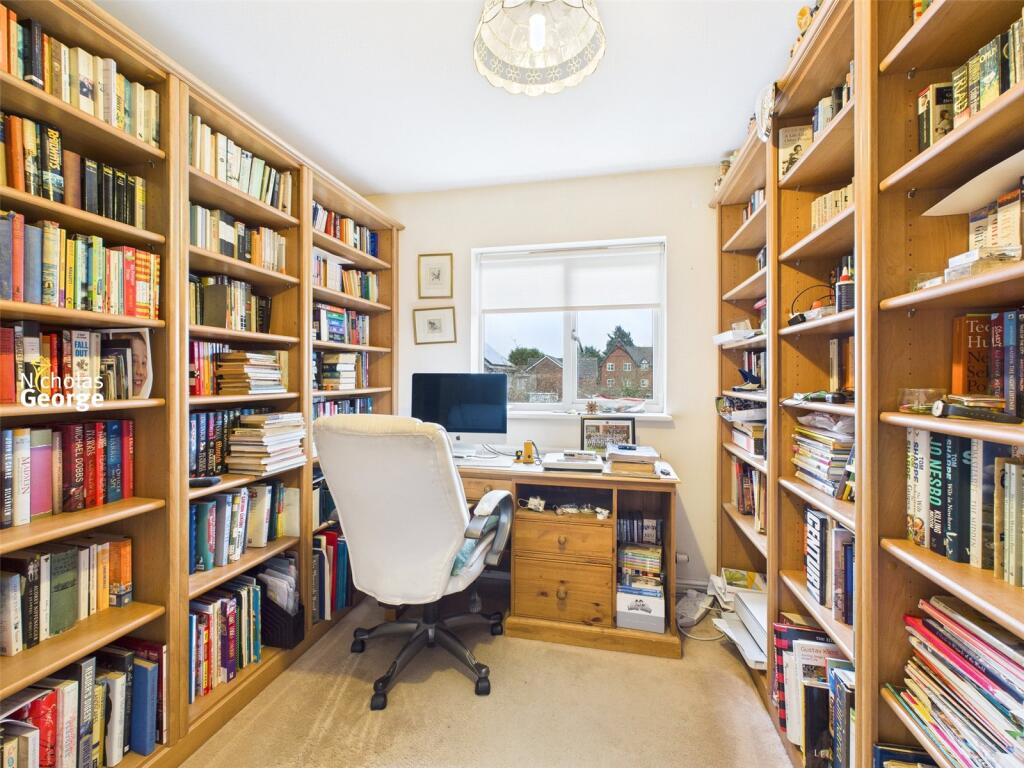 Additional image 22 of Foxes Meadow, Cotteridge, Birmingham, B30