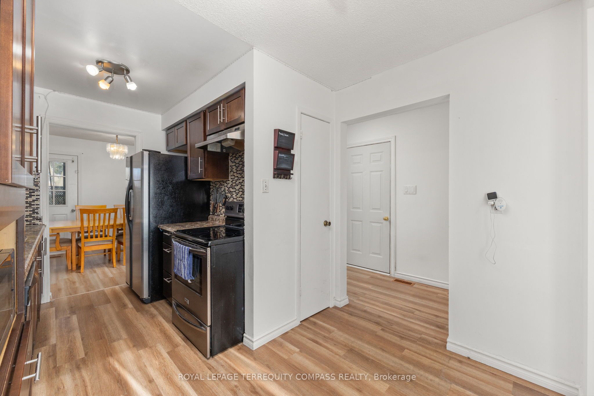 Additional image 6 of 73 Ashford Court, Brampton, ON, L6V 3E2