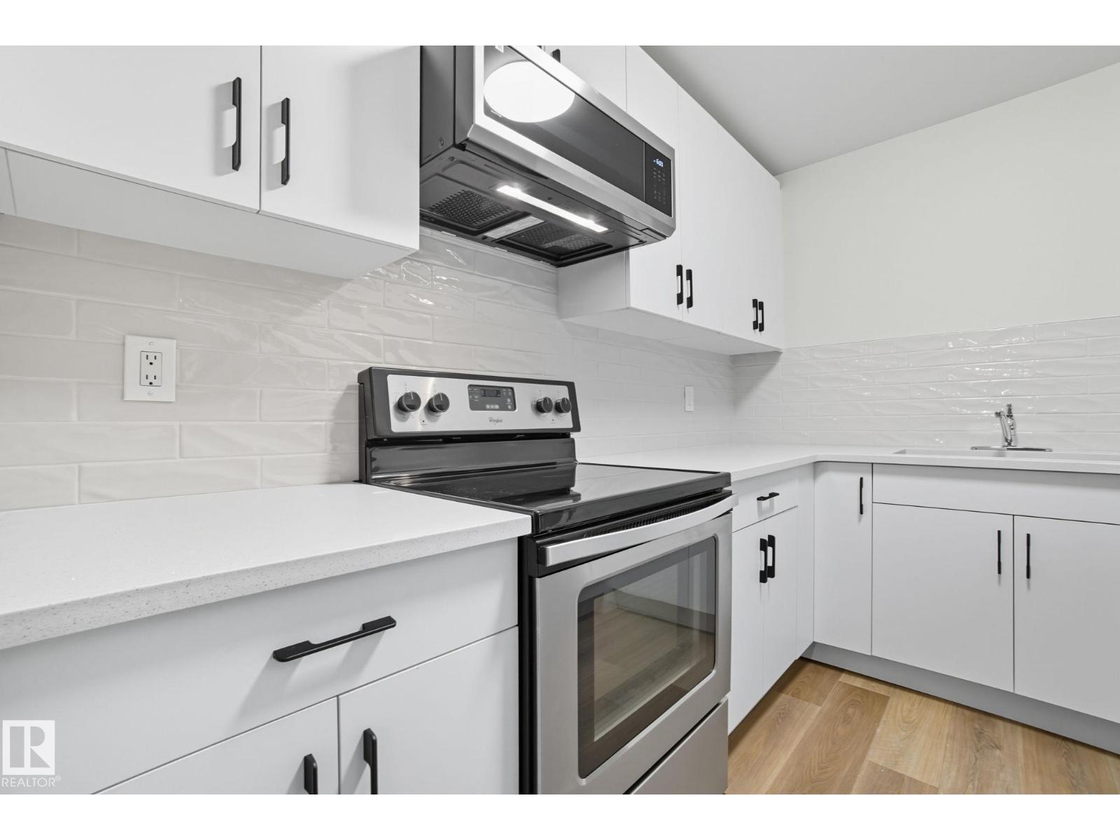 6-10160 119 Street NW, Edmonton, AB, T5K1Y9
