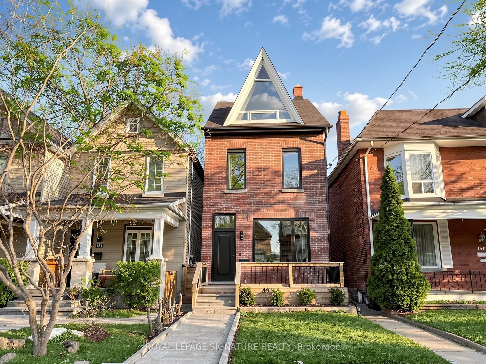 149 Victor Avenue, Toronto, ON, M4K 1A9