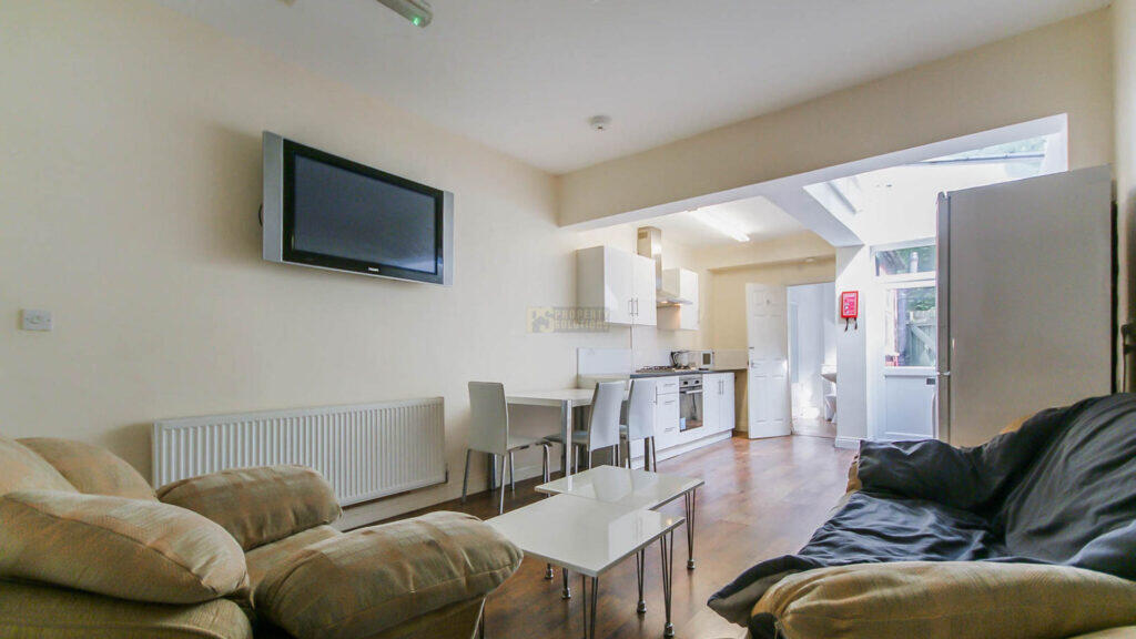 Dogpool Lane, Birmingham, B30 2XH