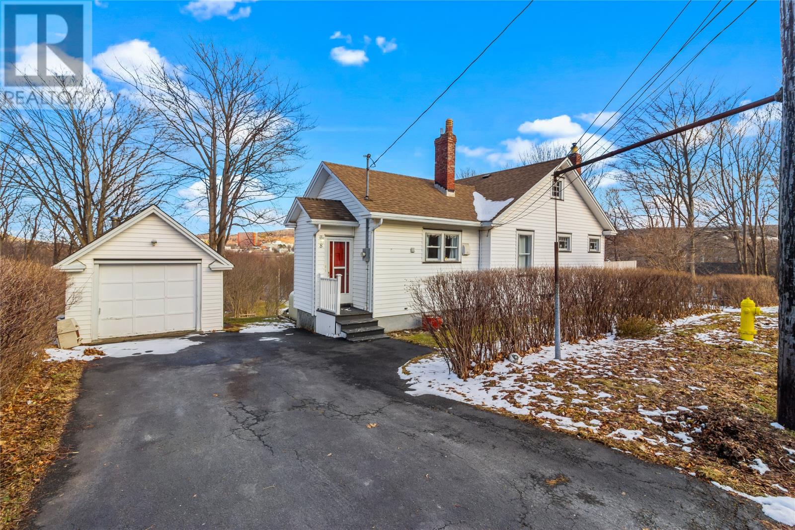 8 Glenridge Crescent, St. John's, NL, A1A1T5