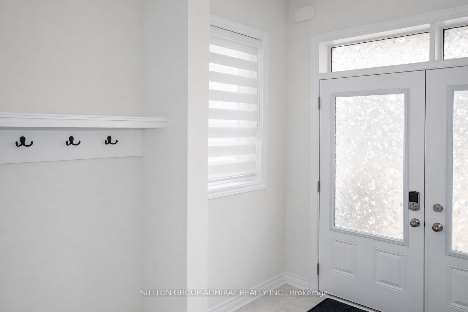 65 Barkerville Drive, Whitby, ON, L1P 0L8 photo 3