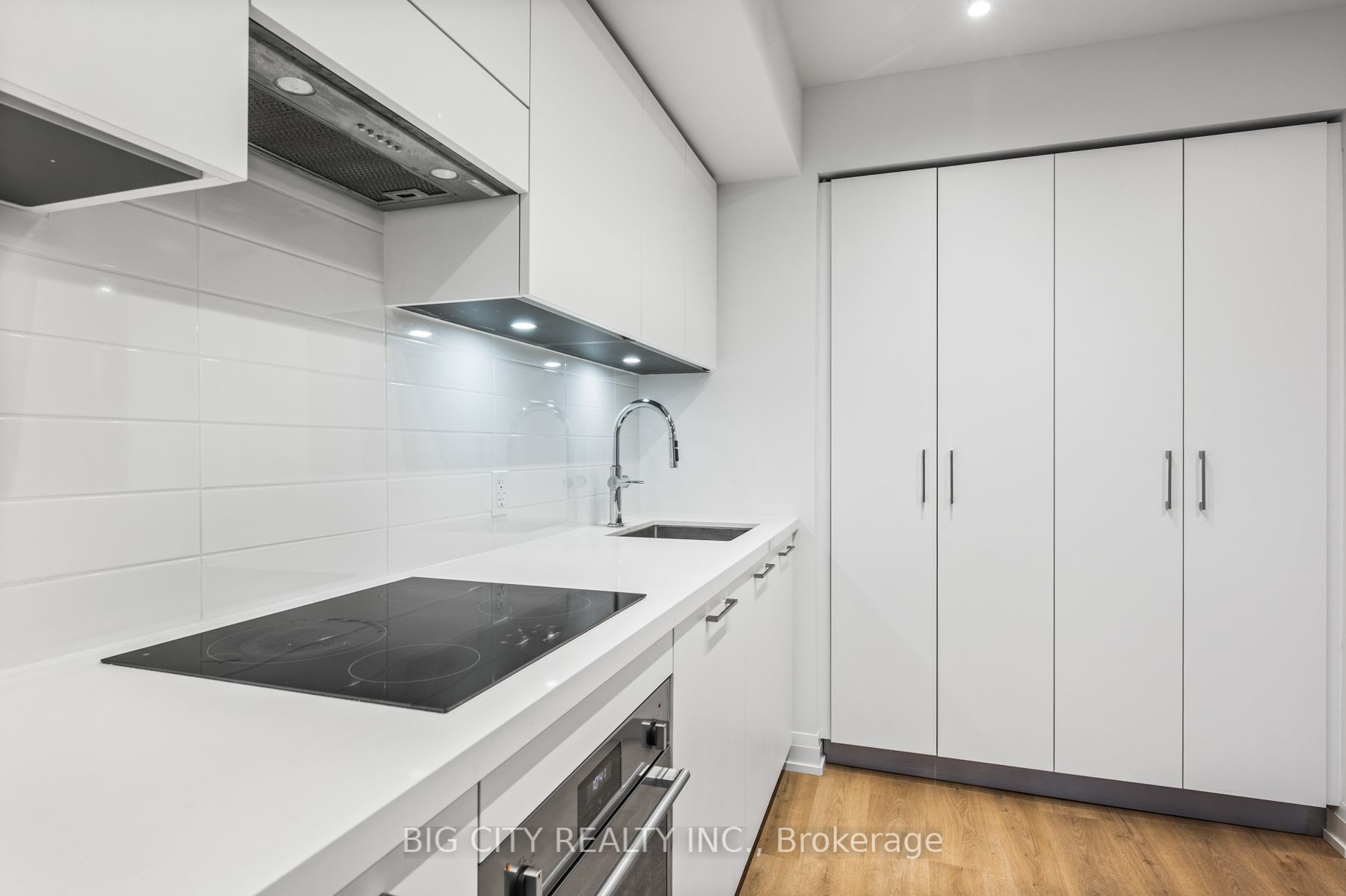 Additional image 6 of 1310-36 Brentcliffe Road, Toronto, ON, M4G 0E1