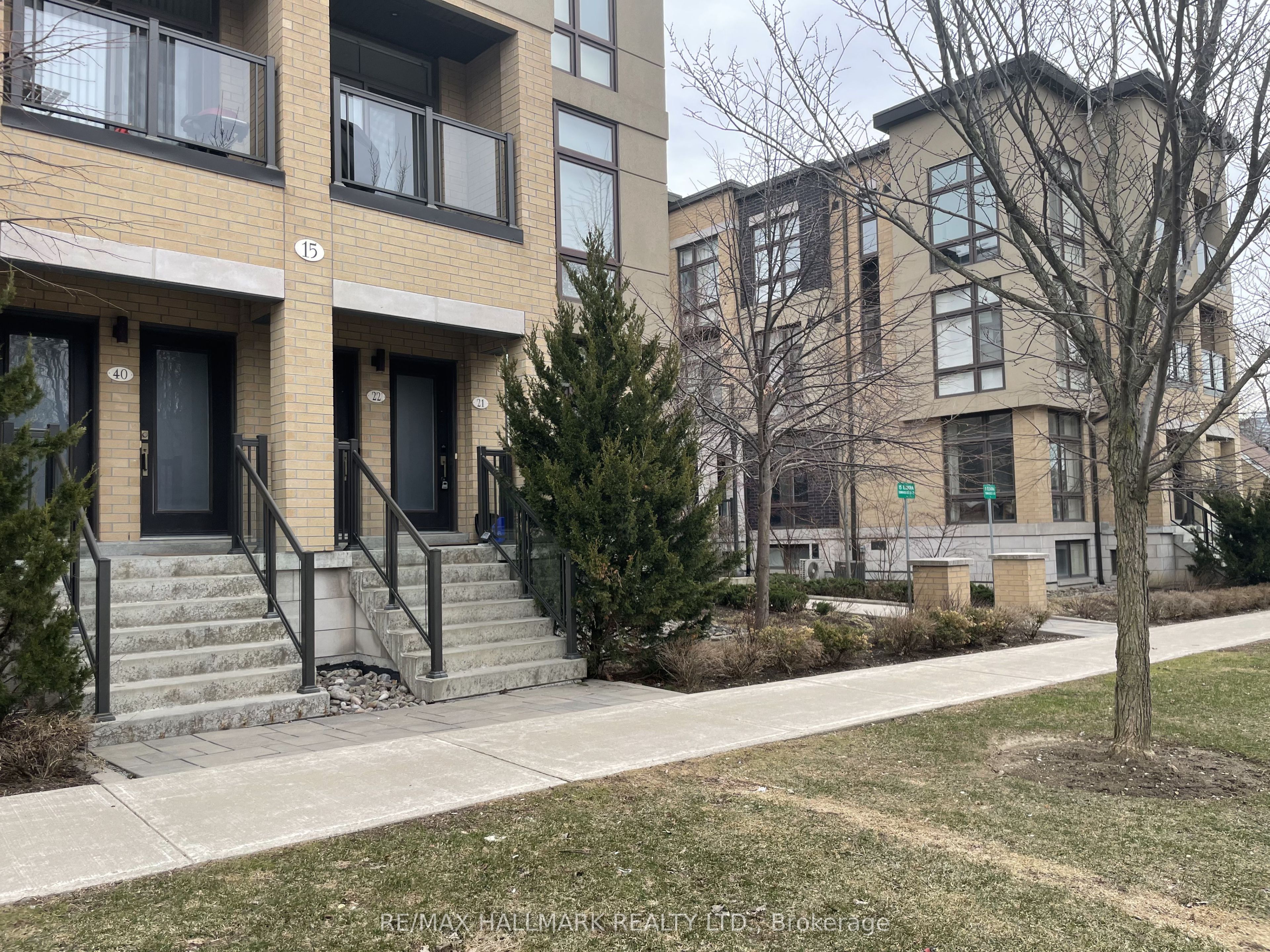21-15 Eldora Avenue, Toronto, ON, M2M 0B5 photo 3