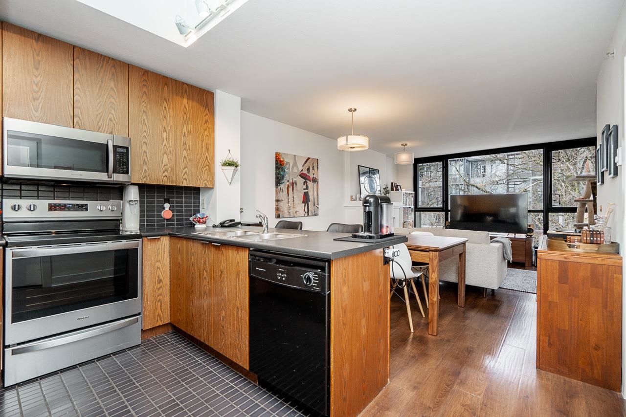 Additional image 5 of 502-2036 10th Avenue W, Vancouver, BC, V6J 2B3