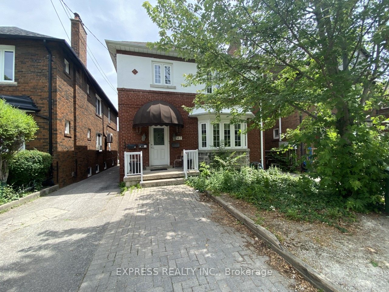 Main-167 Highbourne Road, Toronto, ON, M5P 2J8