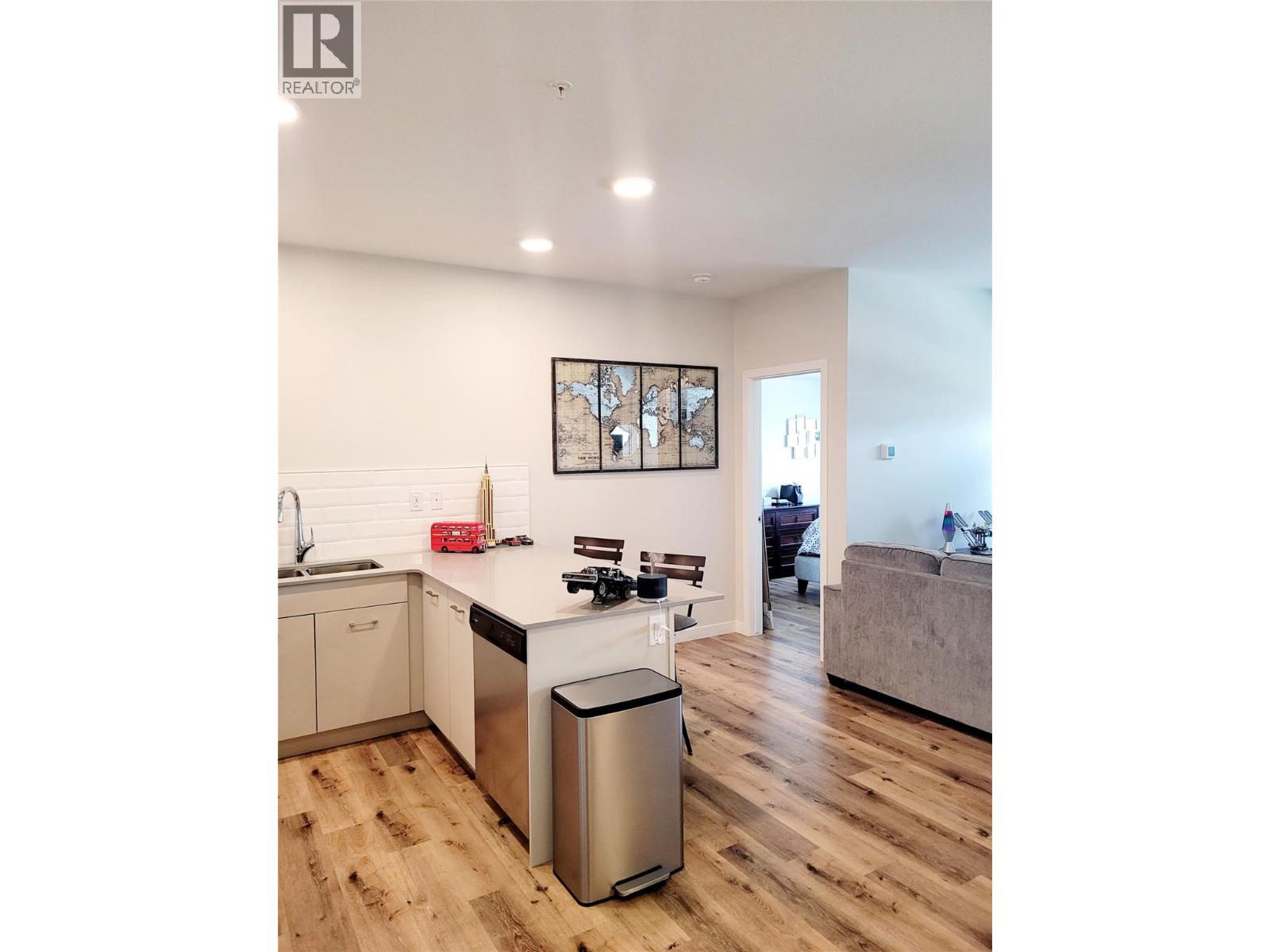 Additional image 5 of 322-722 Valley Road, Kelowna, BC, V1E2E6