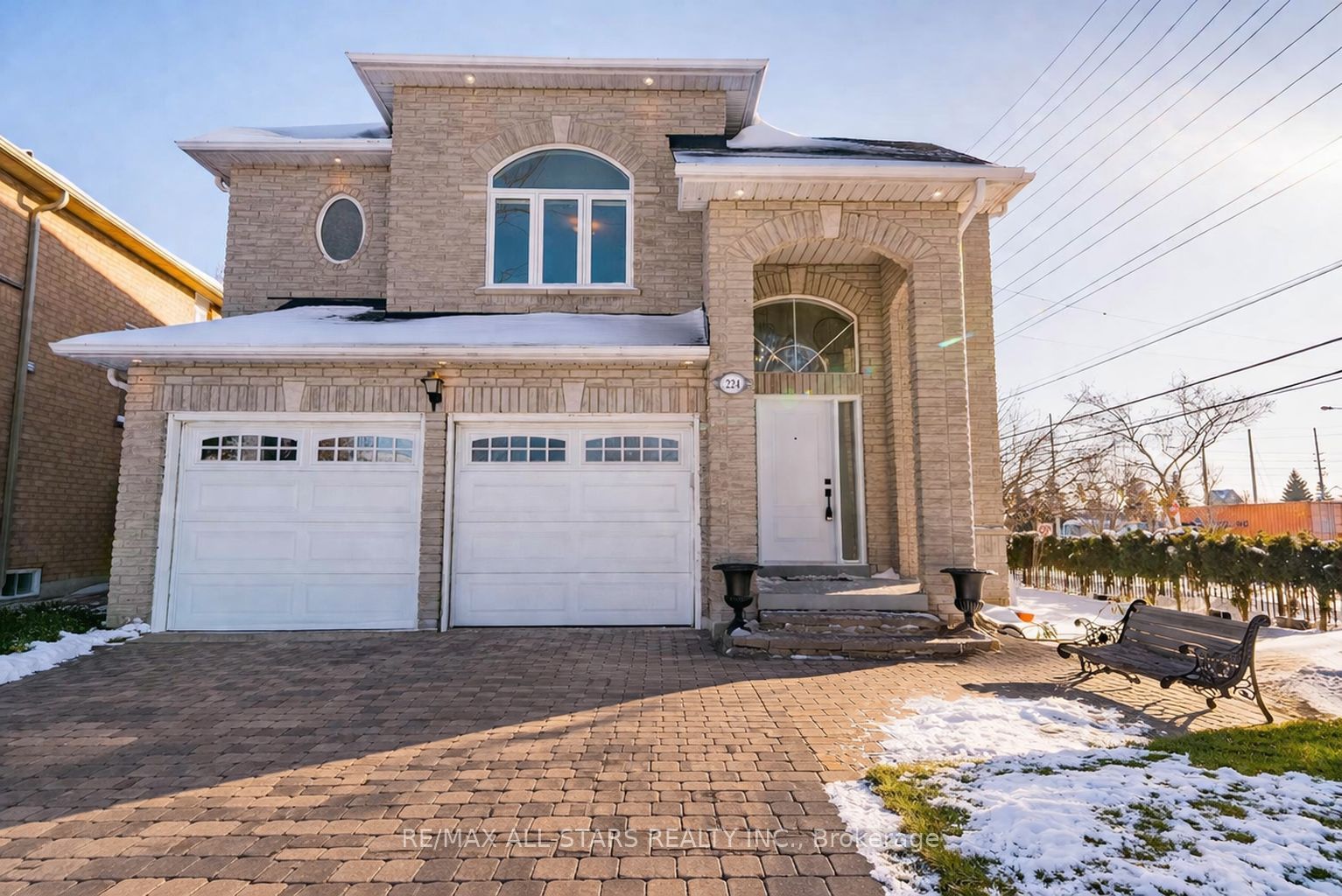 2241 Old Rutherford Road, Vaughan, ON, L6A 1Z7