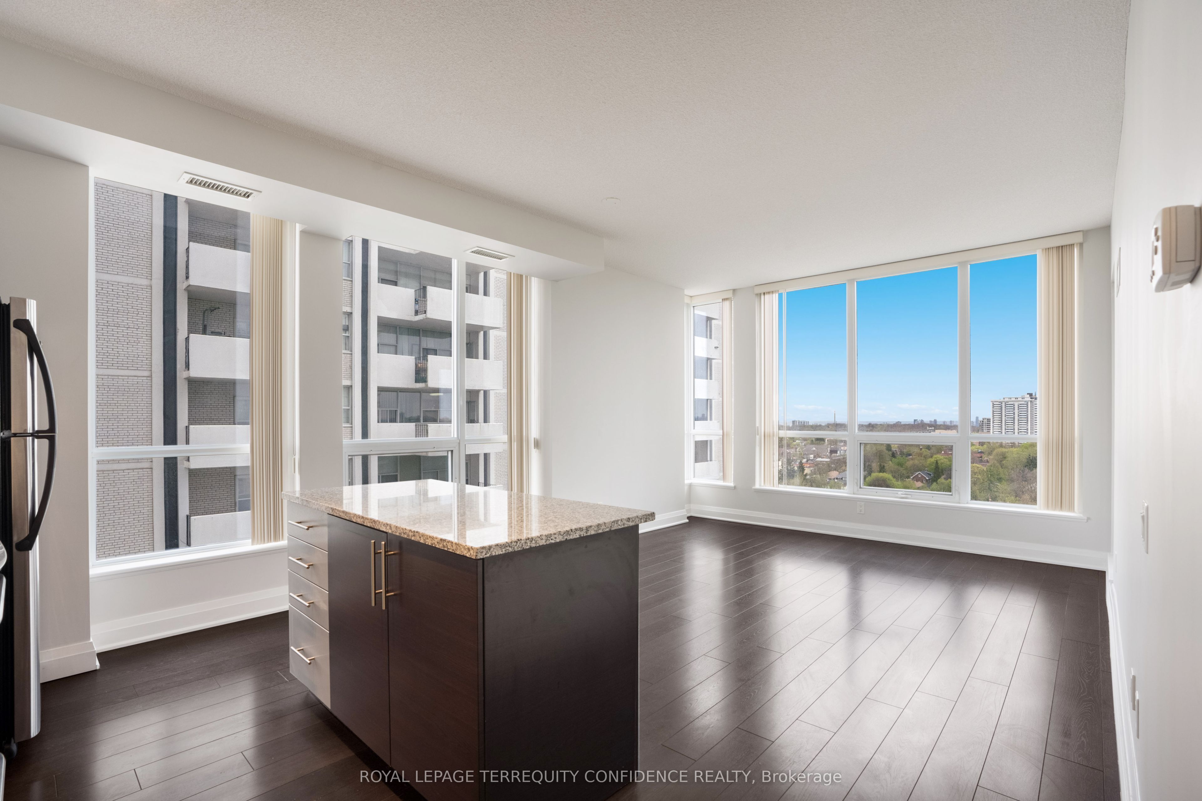 1204-83 Redpath Avenue, Toronto, ON, M4S 0A2 photo 4