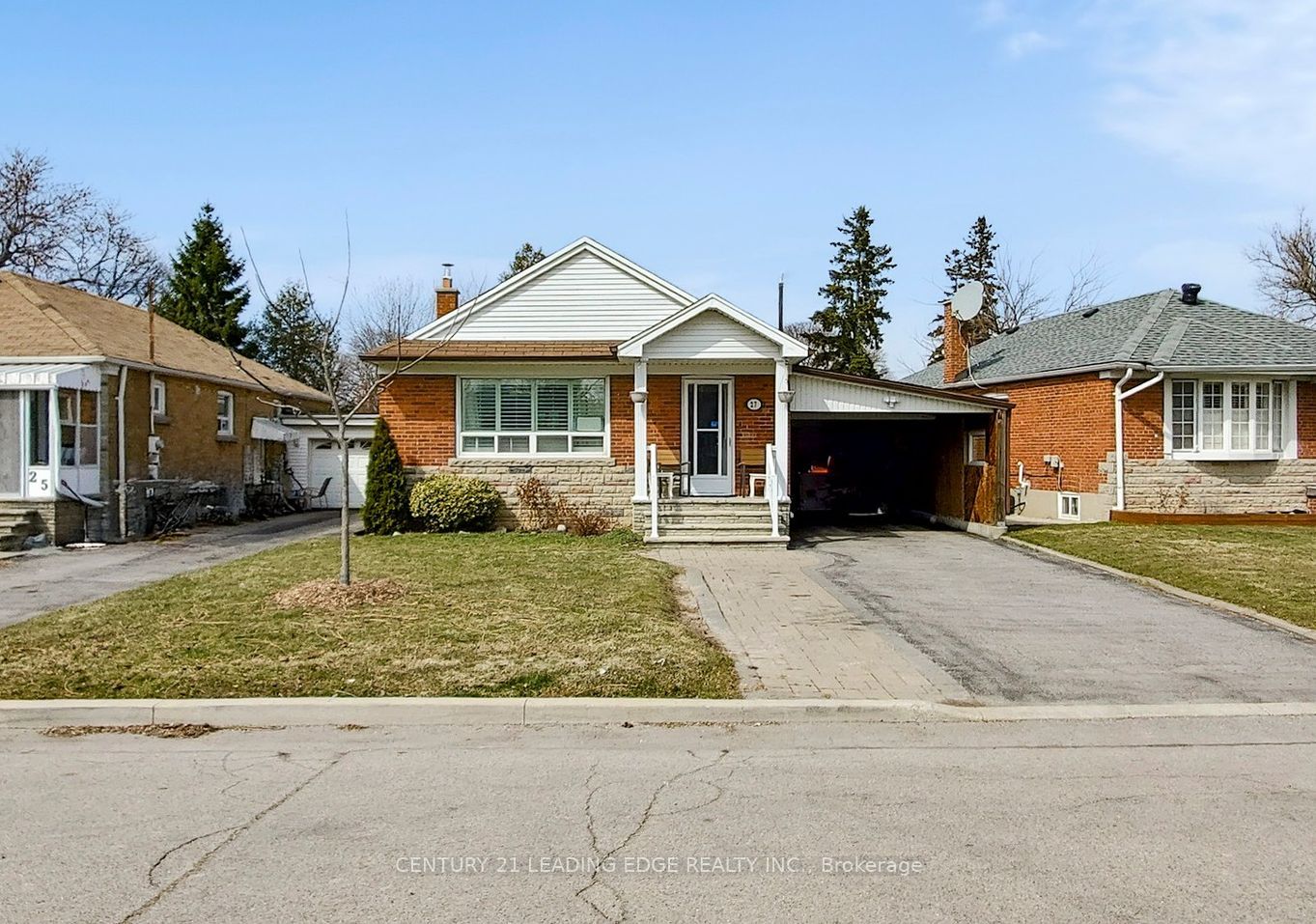 27 Archwood Crescent, Toronto, ON, M1R 3M1