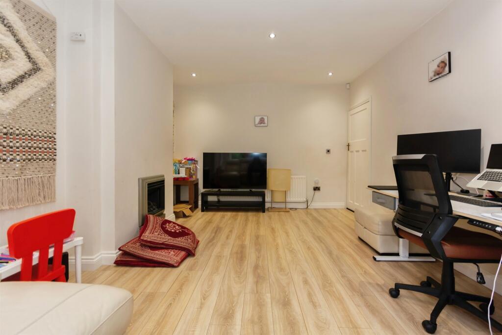 Additional image 7 of Edenhall Road, Quinton, Birmingham