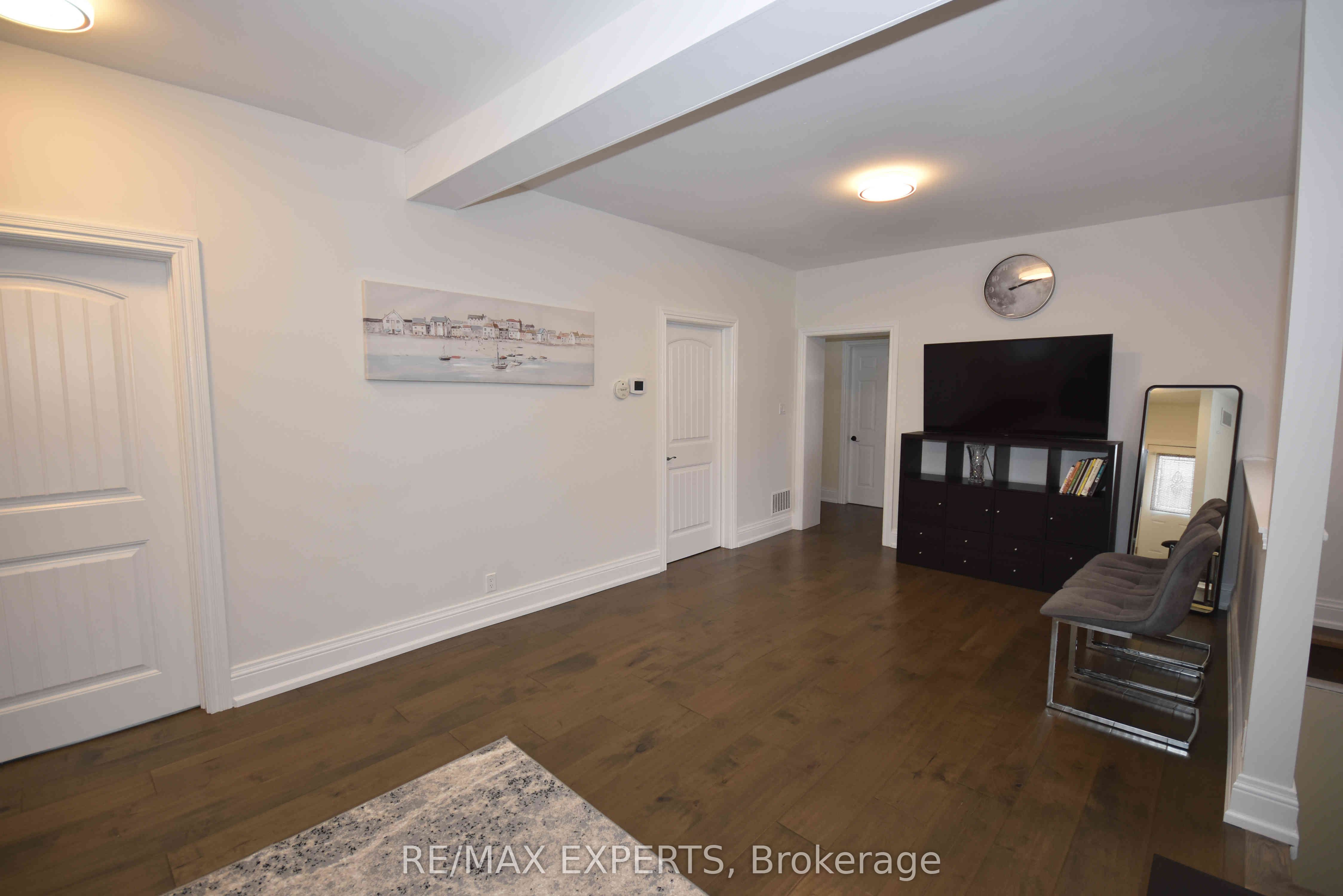 Additional image 5 of 106 Centre Street, King, ON, L0G 1T0
