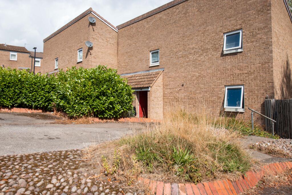 Rothesay Croft, Birmingham, B32